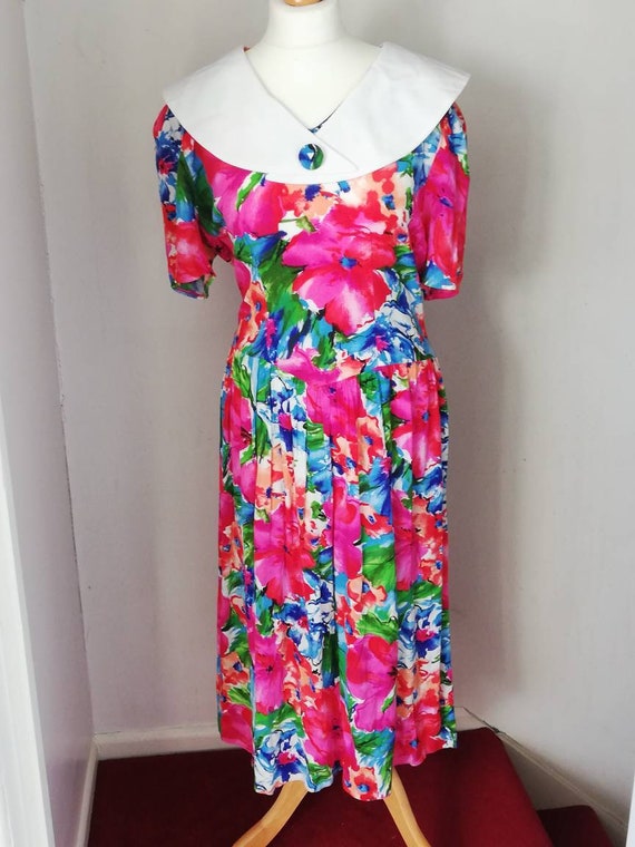 Gorgeous vibrant 70s dress by Shelana. - image 1