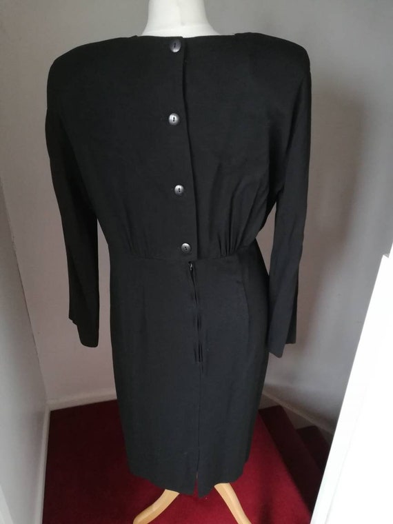 Lovely vintage 40s style dress from the USA. - image 3