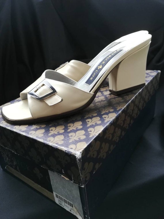 Vintage 90s Patrick Cox cream leather mules. Size… - image 2