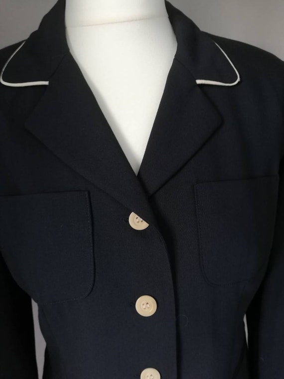 Chic French vintage 90s jacket in dark navy blue.… - image 5