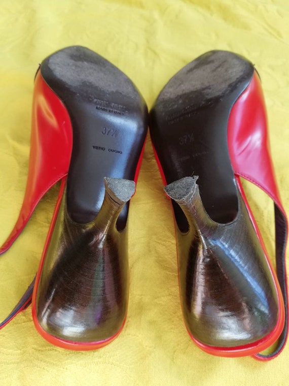 90s Miu Miu two tone sling back kitten heels. - image 4