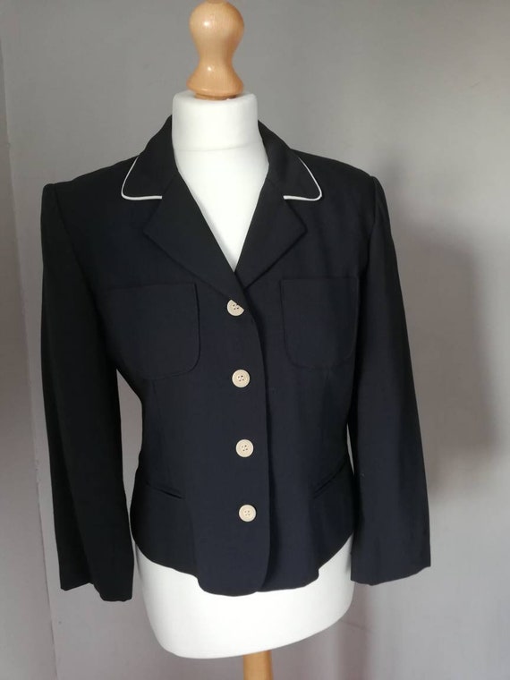 Chic French vintage 90s jacket in dark navy blue.… - image 1