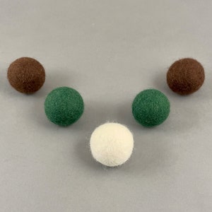 Bundle of 5 Cat Wool balls, Cat Stocking stuffer, Gift for cat owner