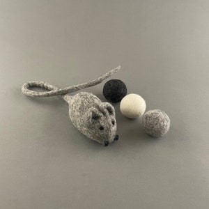 Natural Cat Toy set, wool mouse and wool balls