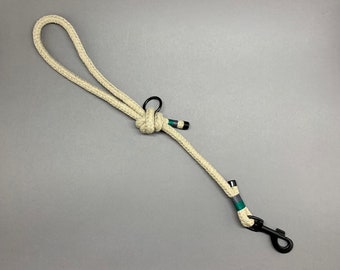 Hemp Short Leash with Multiple Color Options and Stylish Accents