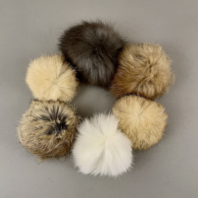 Handgefertigter Kaninchen-Fellball für Katzen Bild 3
