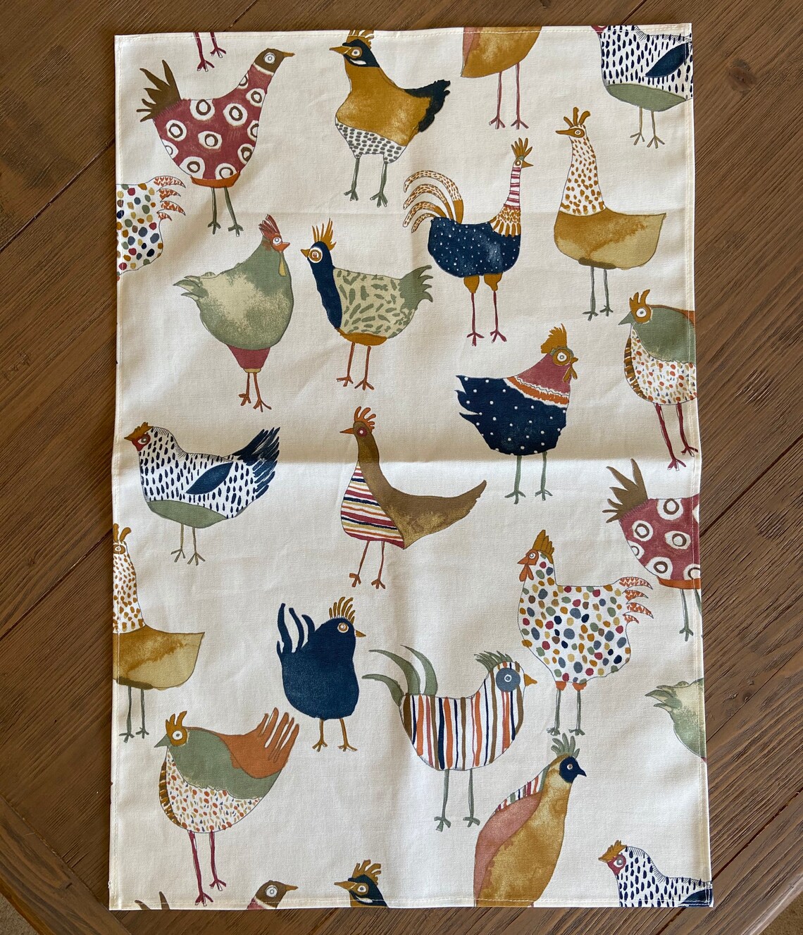 Tea towel. Kitchen towel. Chickens hens print. Dish cloth. Etsy