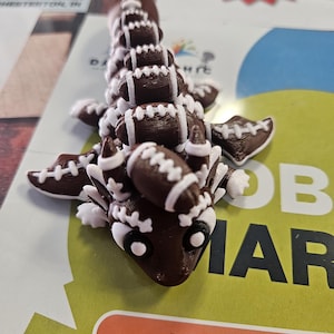 3D Fussball-Drache