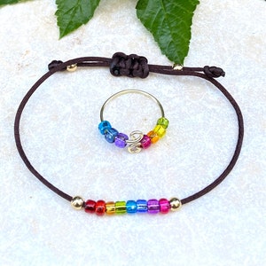 RAINBOW FIDGET RING & Bracelet Set for Kids, in Adjustable Sizes, wire wrapped with chakra color beads