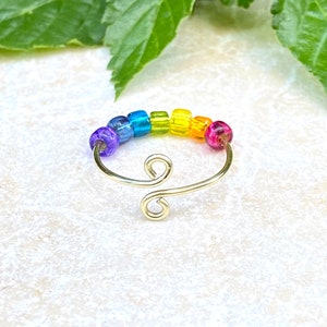 KIDS FIDGET RING in rainbow colors & adjustable sizes, wire wrapped with glass beads chakra ring custom personalize colors available