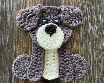 Dog Applique, Crochet Puppy Applique, Premade Labrador Retriever Dog Applique, Ready to Use Animal Applique, Puppy Embellishment, Knit Motif