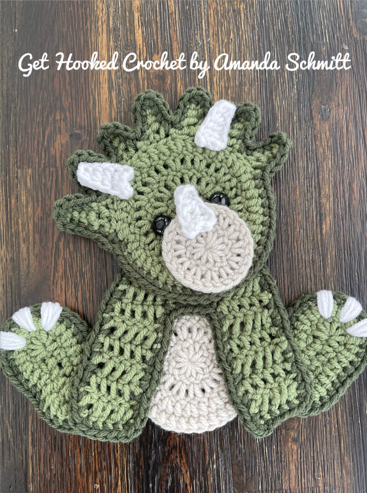 39 Triceratops Crochet Patterns for Dino Lovers, Nursery Decor, and Handmade Gifts 6 Dinosaur Applique Sitting Triceratops Crochet Applique