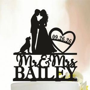 Topper per torta nuziale con data, Topper per torta nuziale con cuore, Topper per matrimonio personalizzato, Topper per torta personalizzato Mr & Mrs, Topper con cane 255