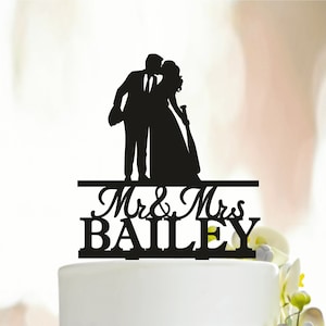 Baseball Player Cake Topper, Baseball Wedding Cake, Baseball Theme Wedding, Couple Cake Topper, Baseball Pitcher Wedding Cake Topper