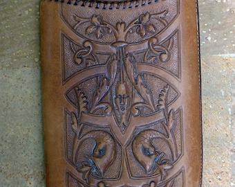 Étui à cigares en cuir repoussé à la main vintage