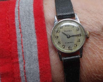 montre-bracelet mécanique vintage TIMEX 17 rubis pour femme fabriquée au Mexique