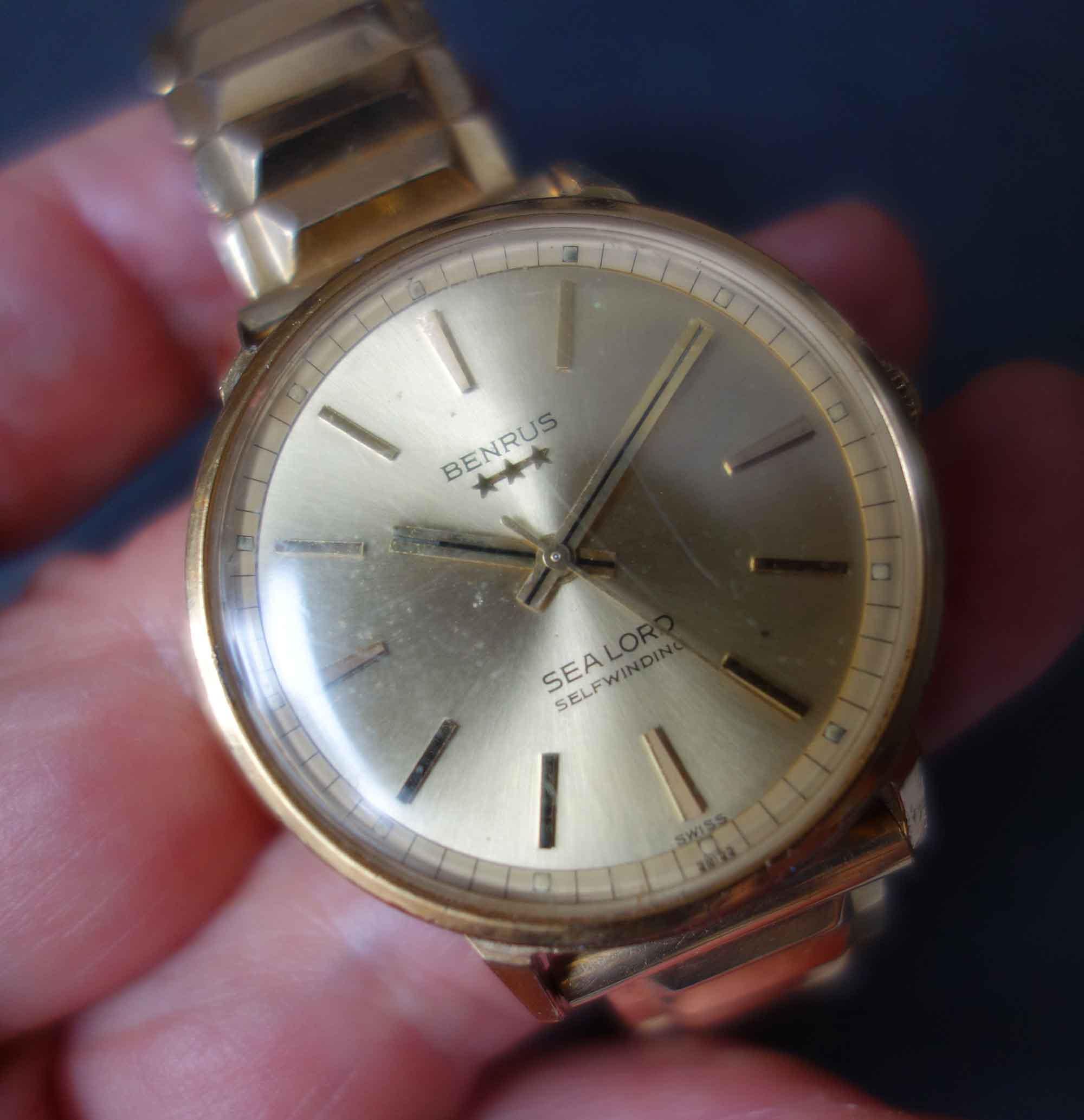 Montre Vintage FOSKA Suisse Avec Boutons De Manchette Dorés - Occasion, Métal Doré