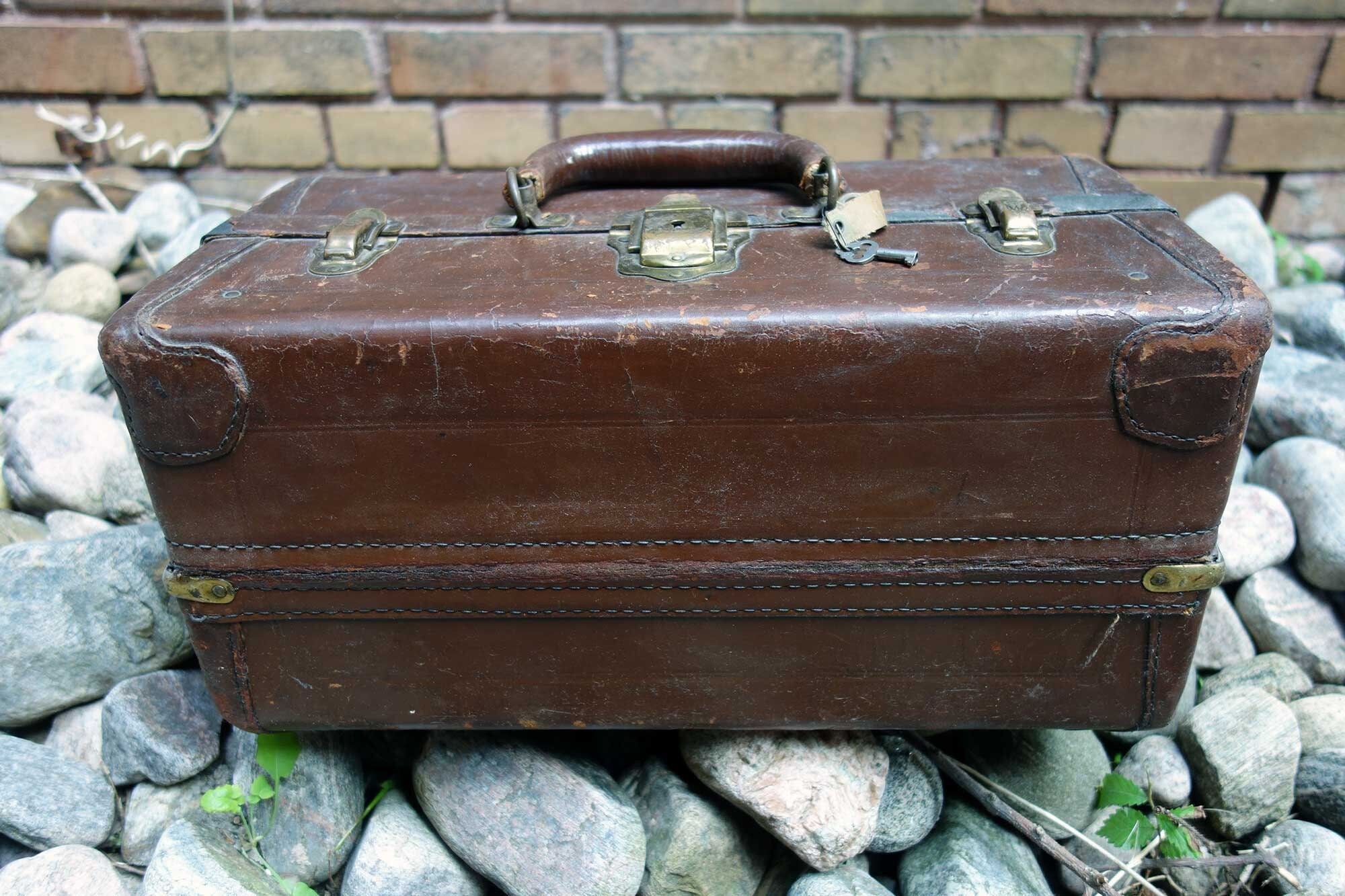 Vintage Knickerbocker Case Company Leather Fishing Tackle Vintage Knickerbocker Case Company Leather Fishing Tackle