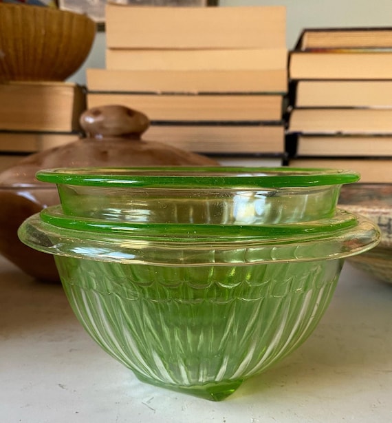 Vintage Green Glass Bowls 3 Cottagecore Country Farmhouse Etsy