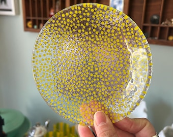 Set di piatti in vetro Sunu a pois gialli