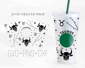 Può includere: Un involucro per bicchiere freddo bianco da 24 once con un design in bianco e nero che presenta il segno zodiacale Toro e costellazioni. Il testo "TAURUS" è scritto in un cerchio nero sull'involucro del bicchiere. Il testo "SVG.PNG.DXF" è scritto sotto l'involucro del bicchiere.