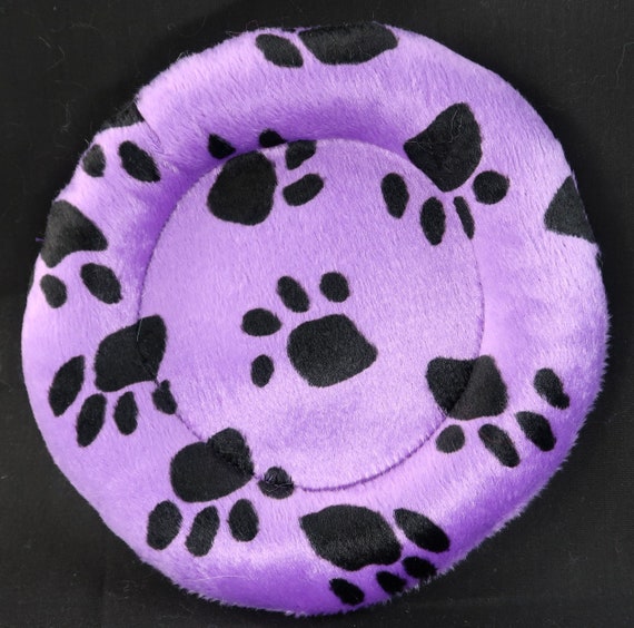 Dog frisbee with hole in clearance center