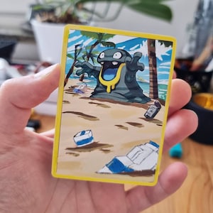 Carta Pokémon GRIMER pintada à mão - Conjunto de arte base Sol e Lua personalizado - Presente exclusivo para colecionadores - Arte de fã personalizada de TCG