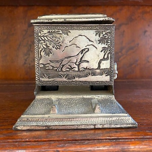 Antique c.1910/20s Silver Plated Functional Cigarette Dispenser w Hunter&#39;s Motif + Fauna Etching