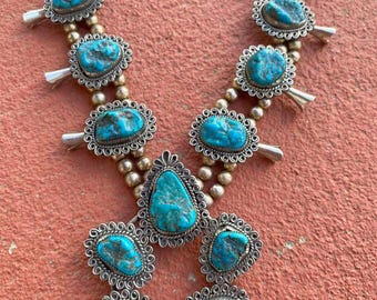 Vintage c.1970s Unsigned Navajo Native American Turquoise Squash Blossom Necklace