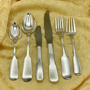 Minimalistic Sterling Silver Gorham &quot;English Tipt&quot; 6 Piece Flatware Place Setting