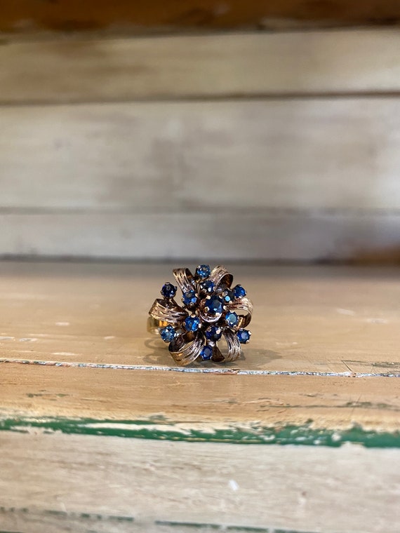 Breathtaking c.1940s/50s 10k Gold Natural Blue Sa… - image 2