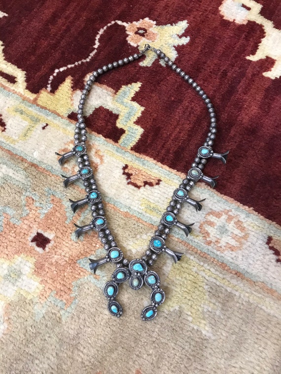Amazing Vintage Native American Navajo Sterling Silver Teardrop Necklace Old Amazing Vintage Native American Navajo Sterling Silver Teardrop Necklace Old