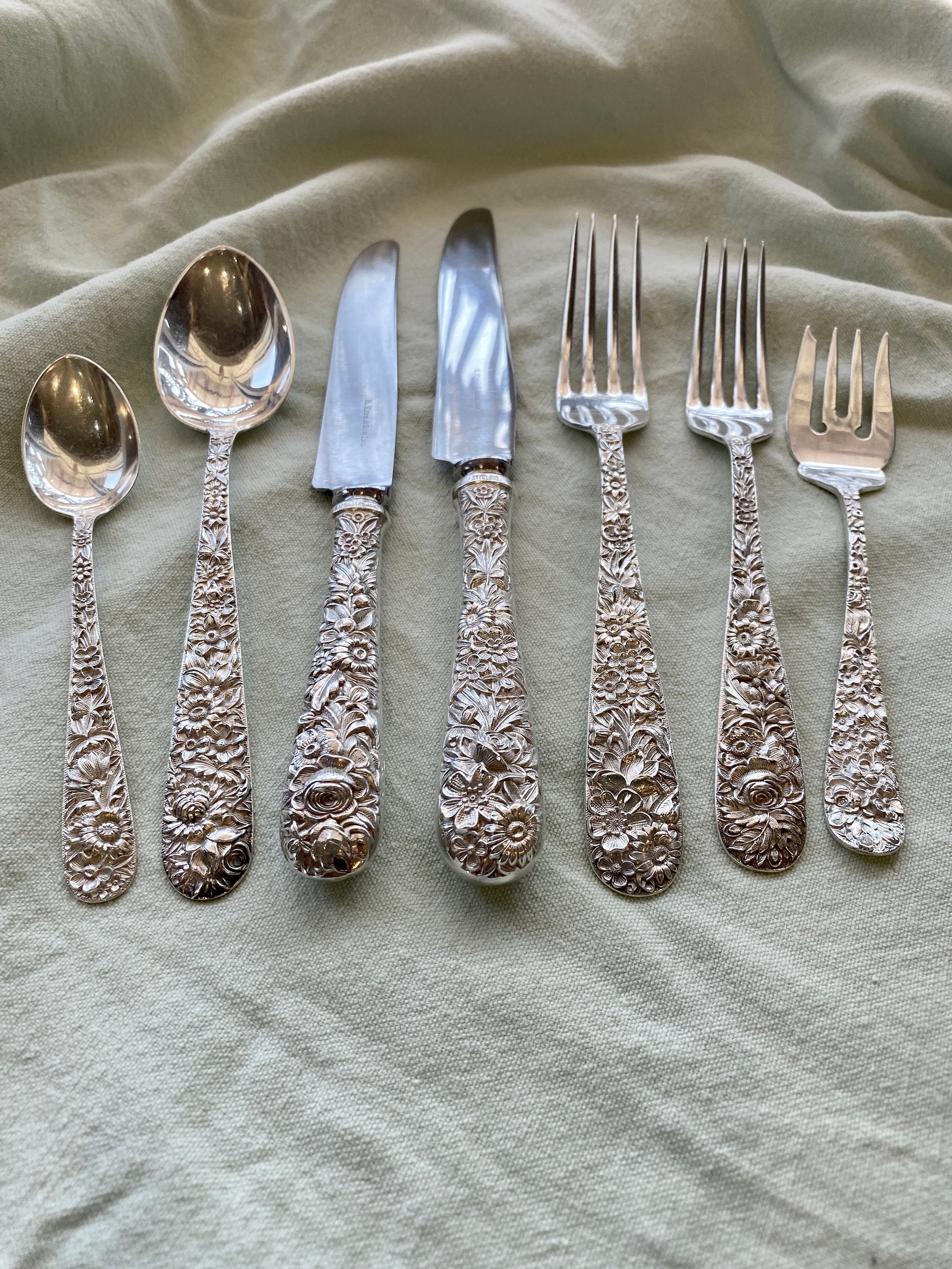 S.Kirk & Son ボンボンスプーン スターリングシルバー　ビンテージ S. Kirk & Son Sterling Silver Bon Bon Dish Bowl 407 Floral