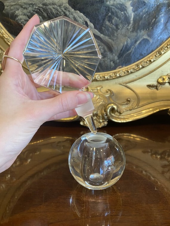 Vintage Solid Crystal Prism Octagonal Stopper Per… - image 2