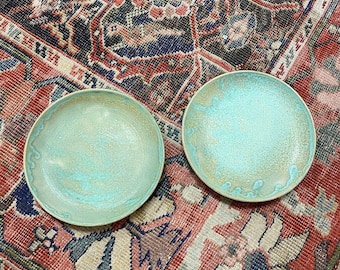 Pair of VTG c.1990s/Early 2000s Stoneware "Shearwater Pottery" MS 8.75"D Dinner Plates
