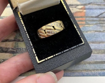Men's Antique Key Hole Cuban Link 14k Ring Band + Old Mine Diamond Details