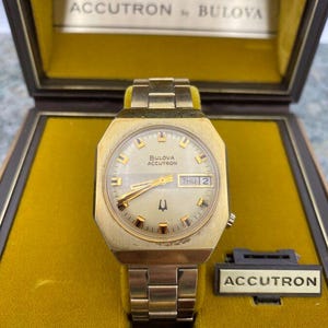 Men&#39;s Vintage10k Gold Filled Stainless &quot;Bulova&quot; Accutron Watch