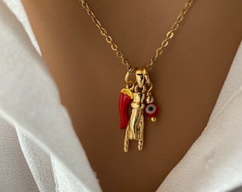 Superstizy! Éloigne les ennuis ! Collier avec porte-bonheur.