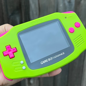 Gameboy Blise: Individuell modifizierte Taschenkonsole mit IPS V2 Hintergrundbeleuchtung, 10 Helligkeitsstufen und USB-C Mod