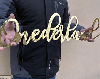 Großer Spiegel Gold personalisiertes Namensschild: Acrylbuchstaben