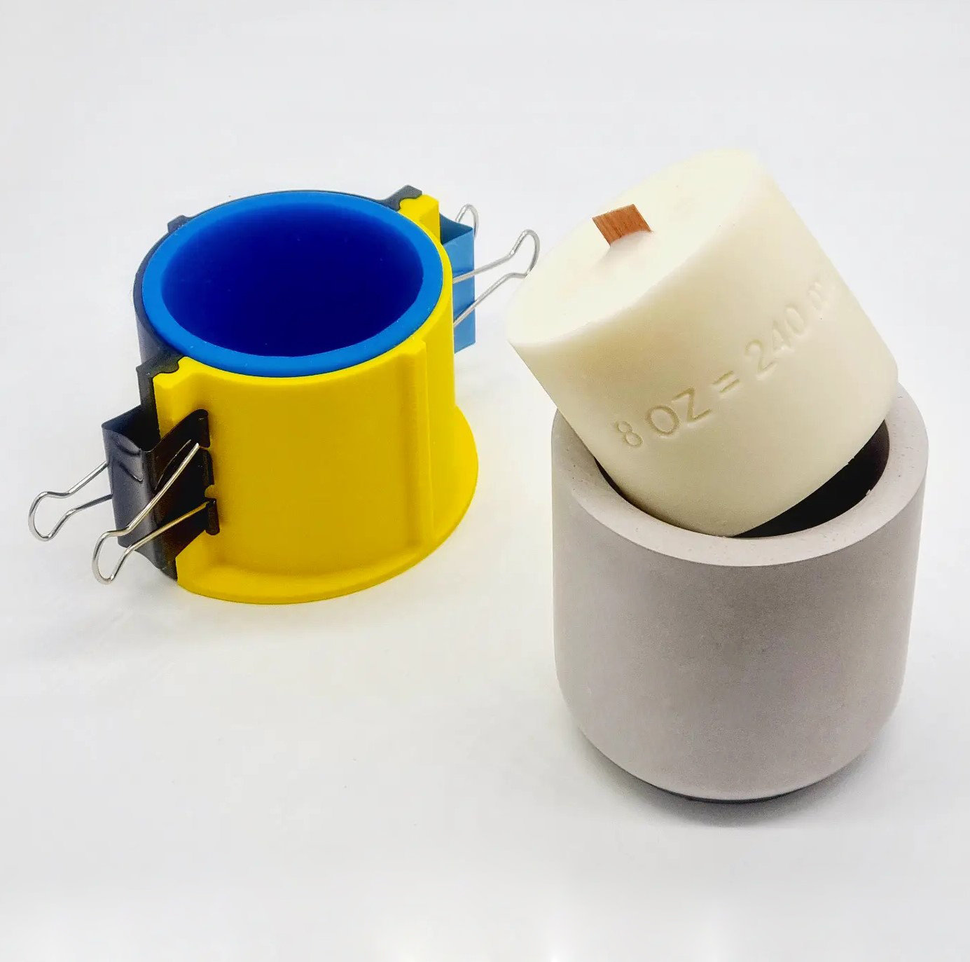 240ml / 8oz Candle Refill Mold for R-8 oz/ 240 ml Candle Vessel - Add your personalization on the Refill with your logo or text (optional)