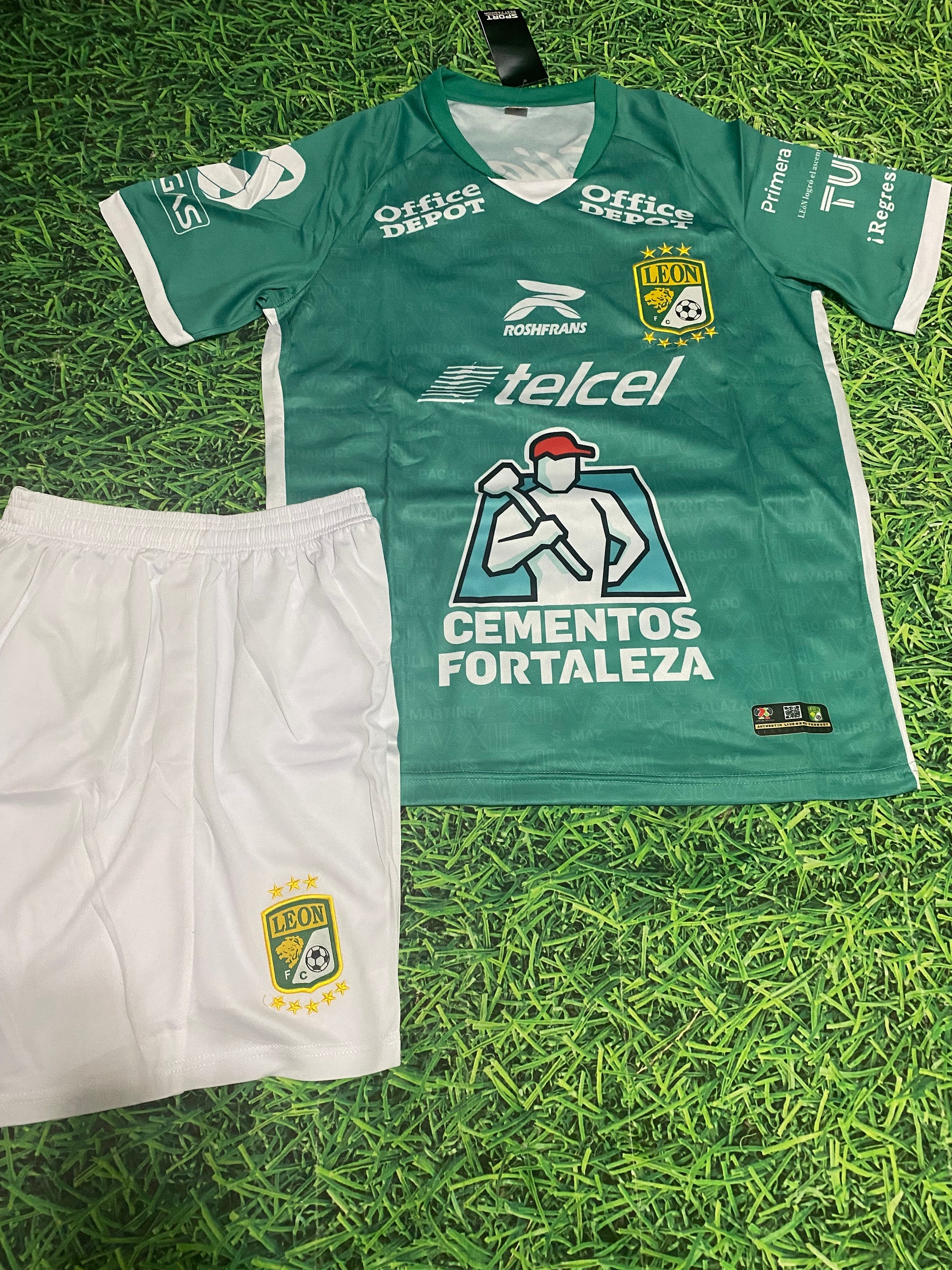 León FC 新聞デザイン シャツ Leon – TUDN Fan Shop