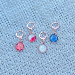 Stitch Markers - Moulin Rouge! Stitch Markers | Progress Keepers