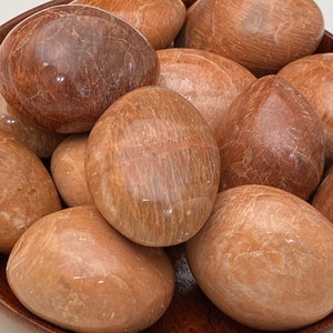 Peach Moonstone Large Palm Stone, Divine Feminine - Fertility - Creativity Stone