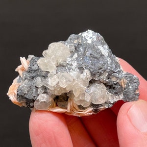 Magníficos cristales de cerusita maclados, barita naranja y galena, 49 g