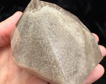 Garden Quarz Lodalith Lodolith 298 Gramm Polierter Quarz mit Einschlüssen; Kristall-, Mineral-, Natursammler und Geschenkideen für Liebhaber!