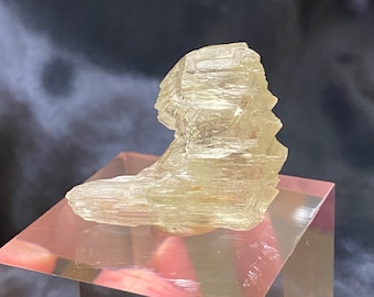 Green Spodumene var. Kunzite Hiddenite Etched Terminated Crystal 31g