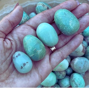 Chrysoprase Tumbled Stone