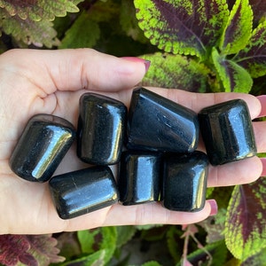 Black Tourmaline Schorl Polished Tumbled Stone, Protection & Grounding Stone Crystals Pocket Stones, Grid, Worry Stones
