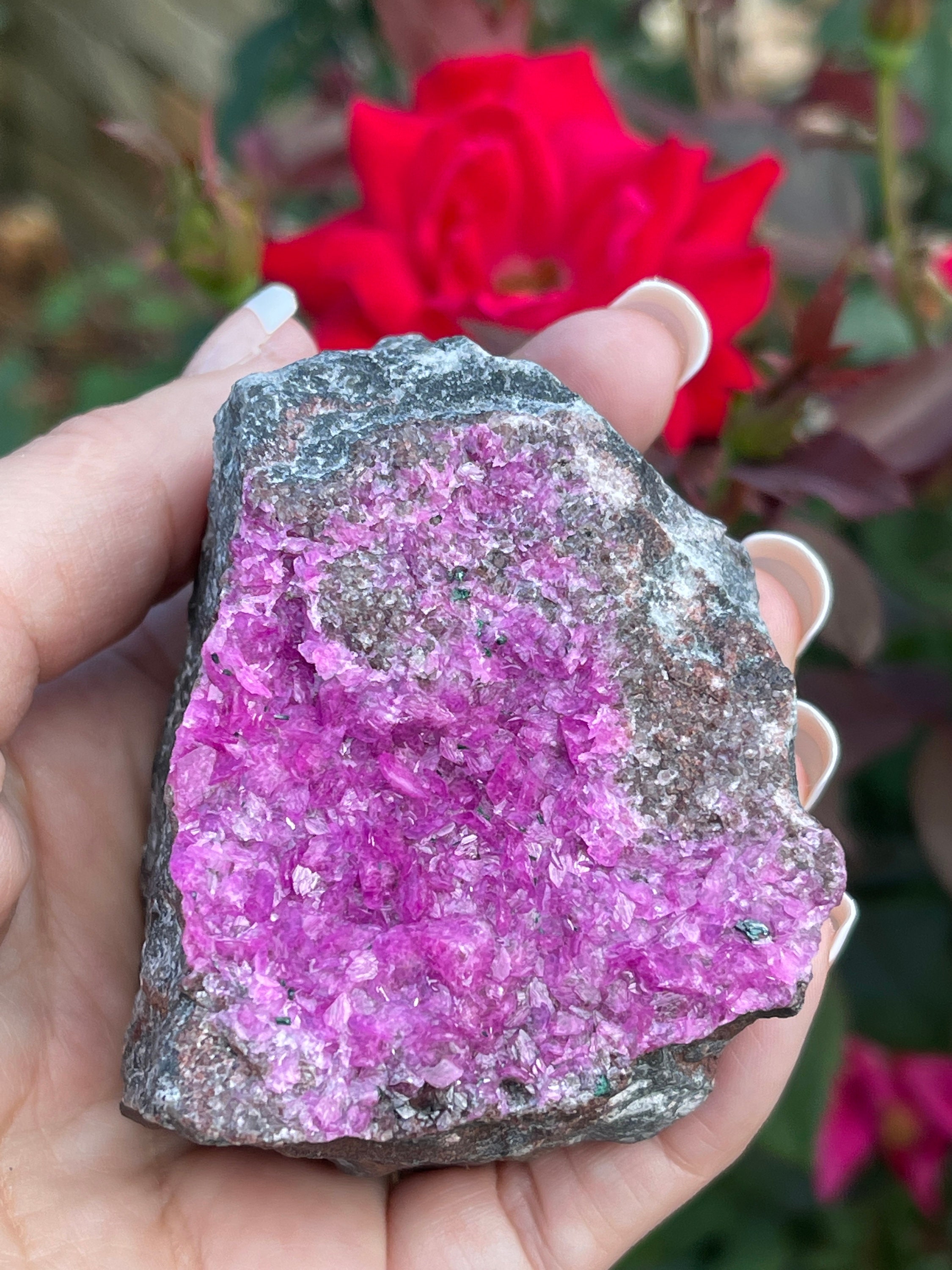 343g Natural Purple Pink Cobalt Cobalto Calcite Crystal Gemstone Rare  Mineral